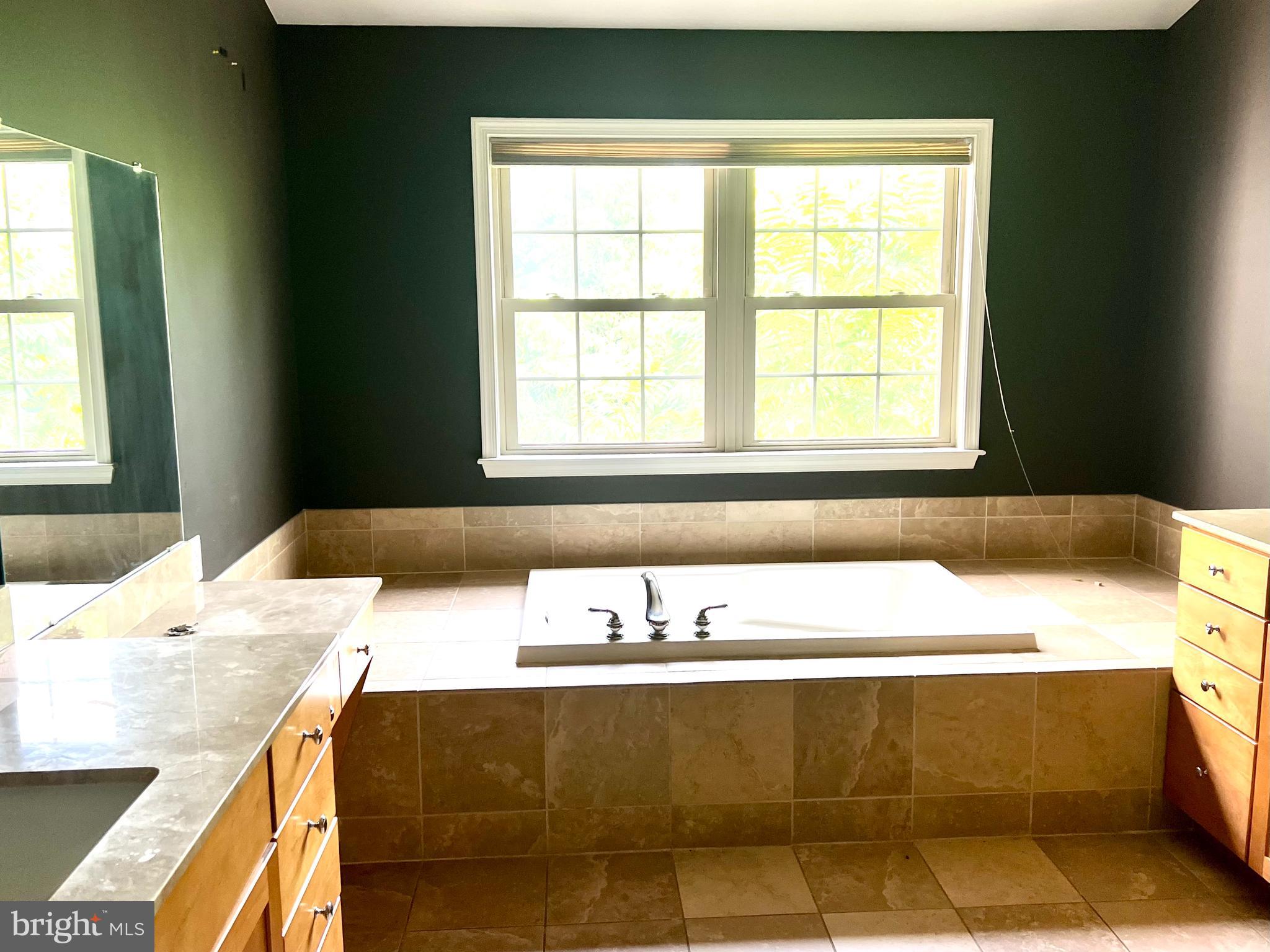 HILLCREST GLEN - Residential