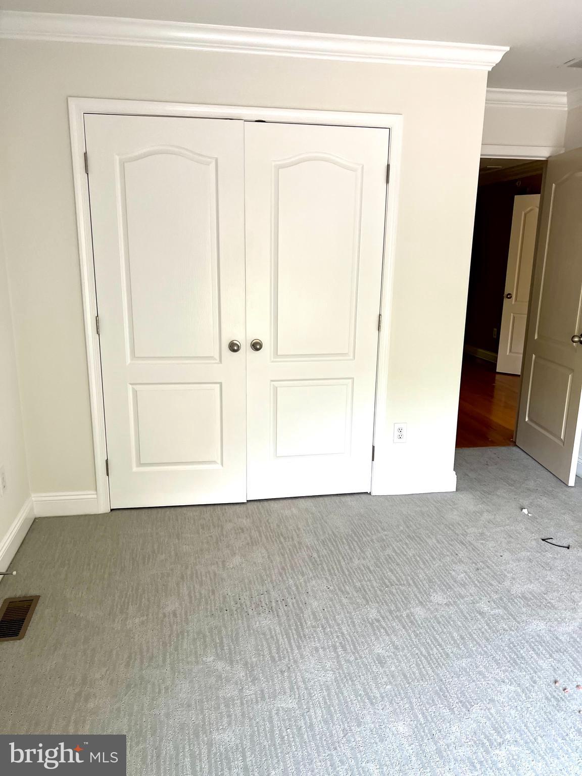 HILLCREST GLEN - Residential