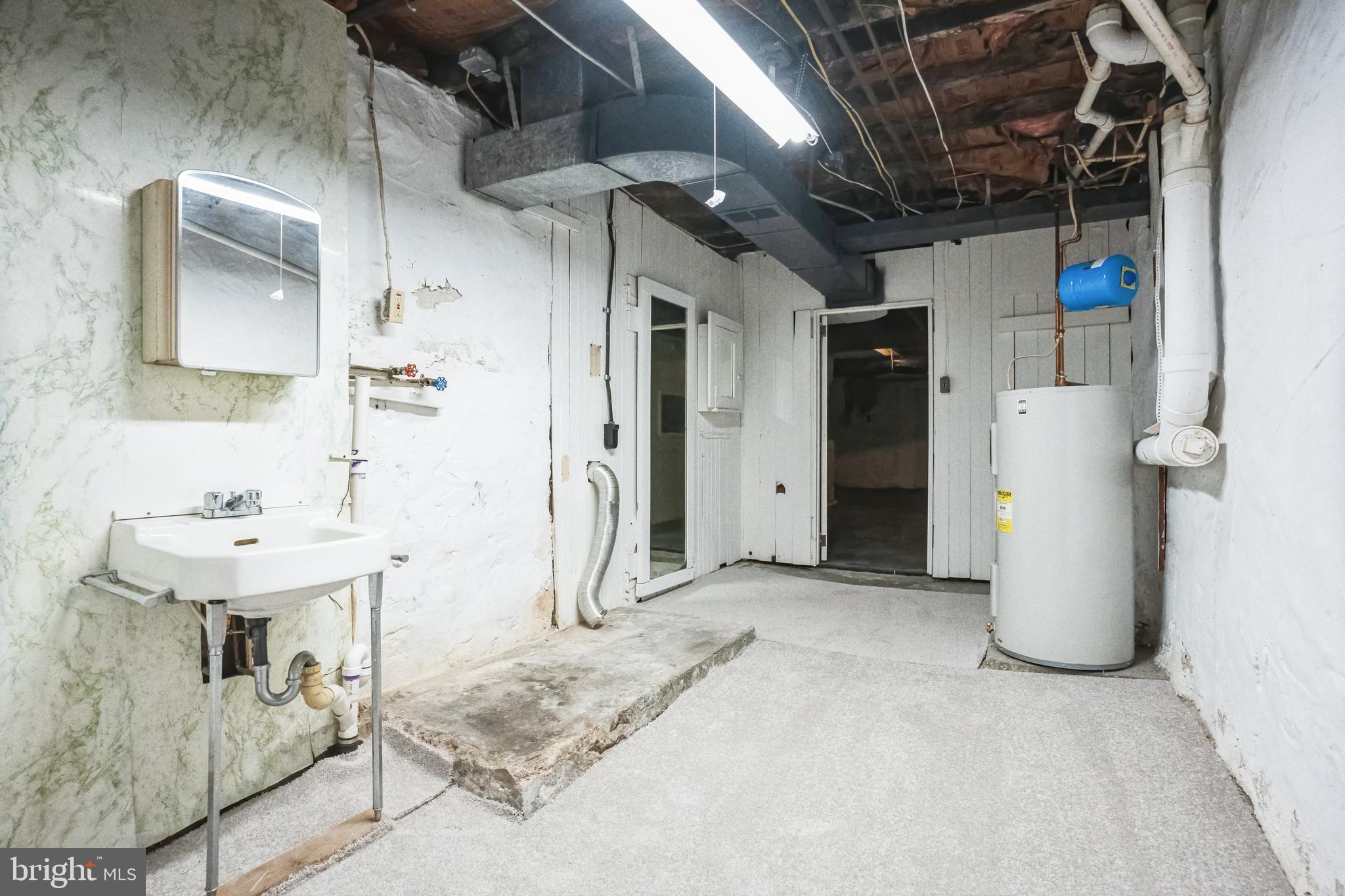 POTTSTOWN - Residential