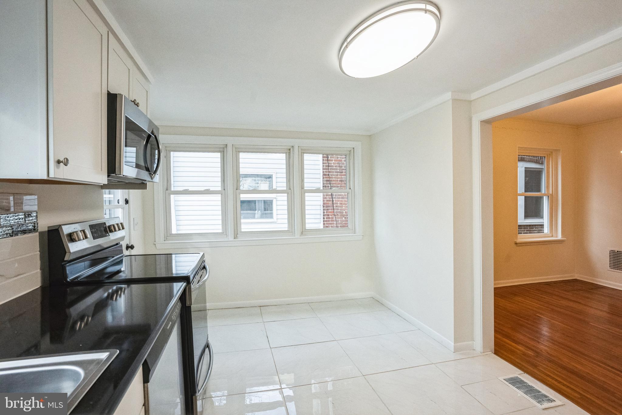 POTTSTOWN - Residential