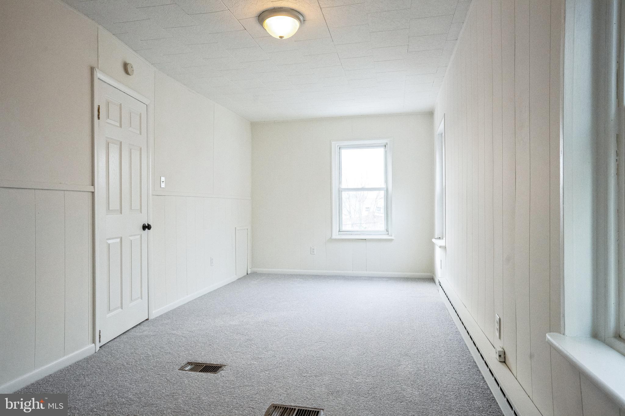 POTTSTOWN - Residential