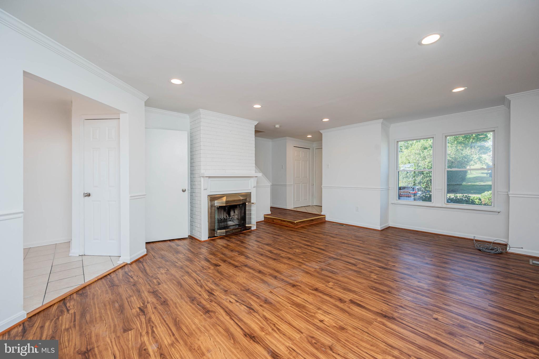 RIVER MILLS - Residential Lease