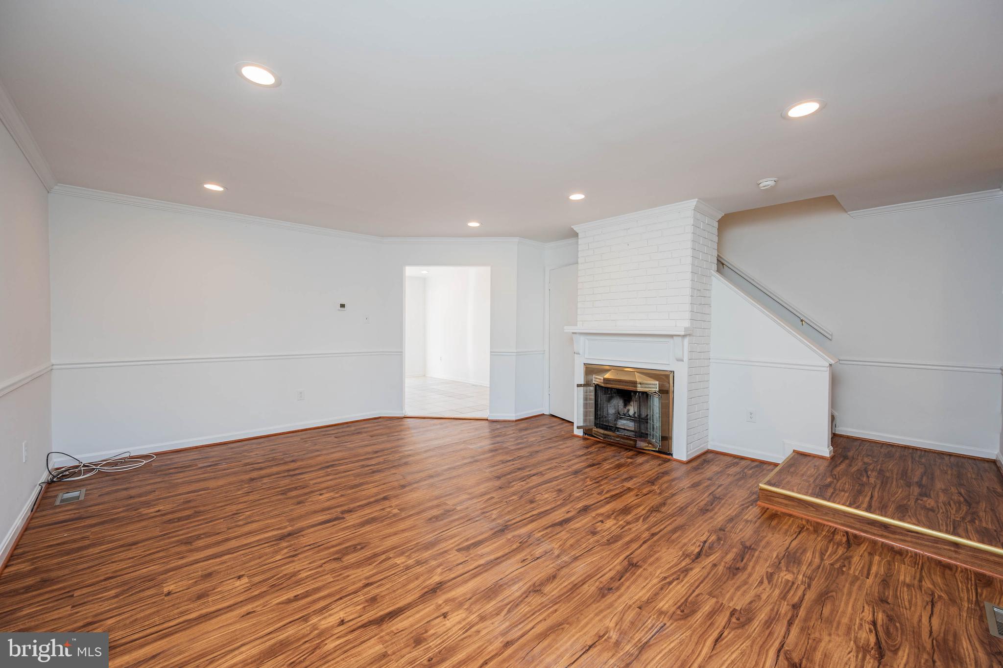 RIVER MILLS - Residential Lease