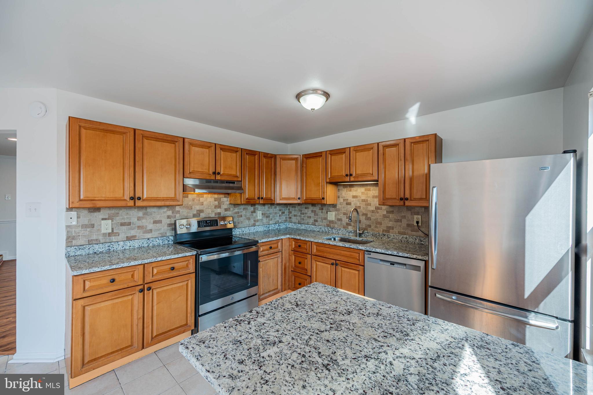 RIVER MILLS - Residential Lease