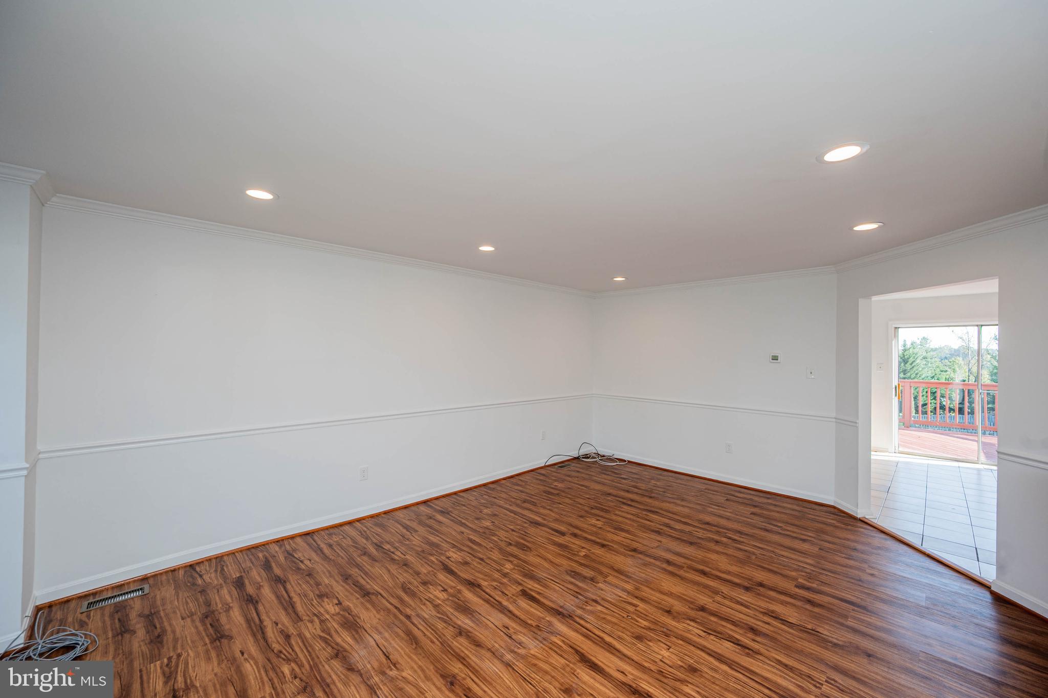 RIVER MILLS - Residential Lease