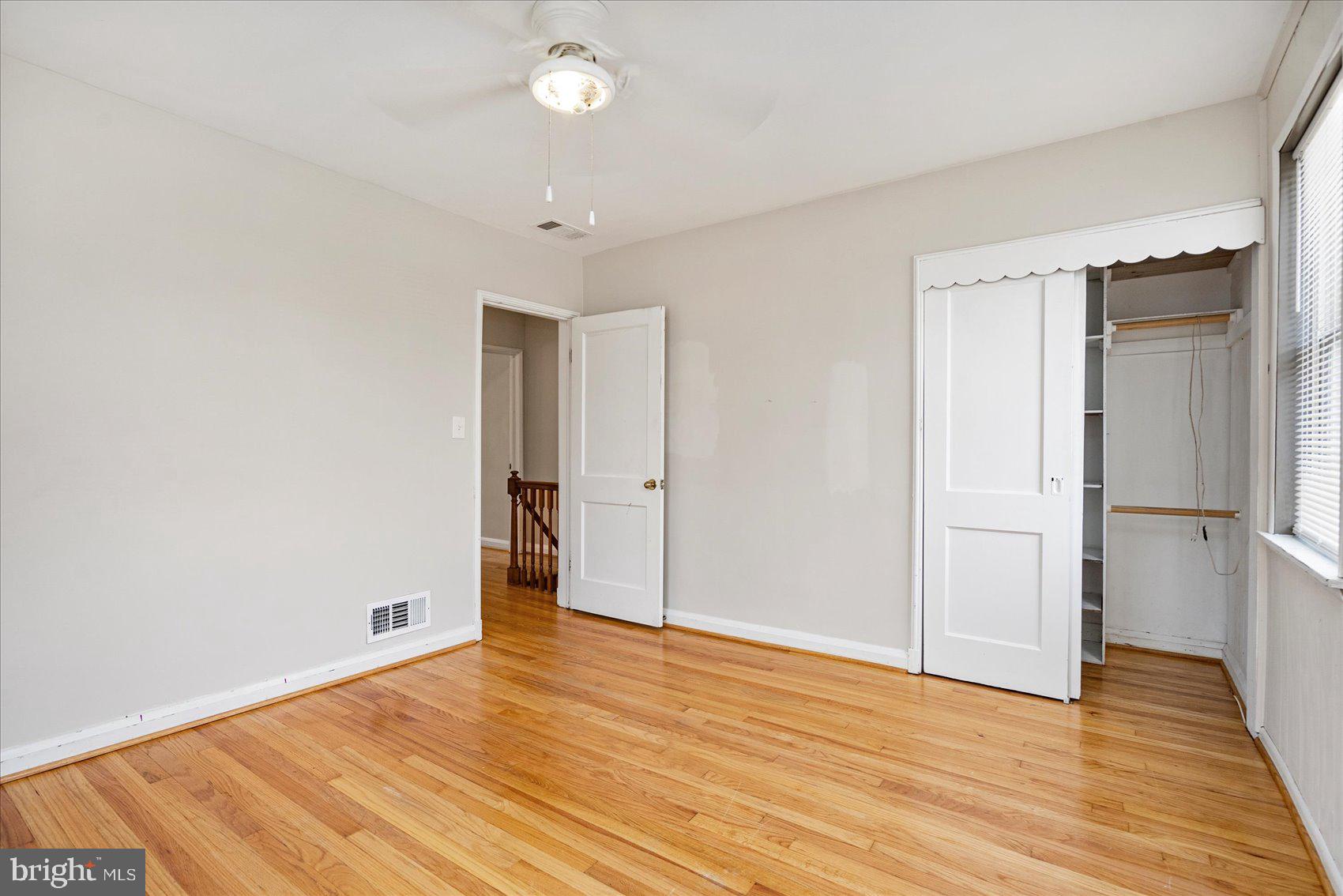 BEVERLY HILLS - Residential Lease