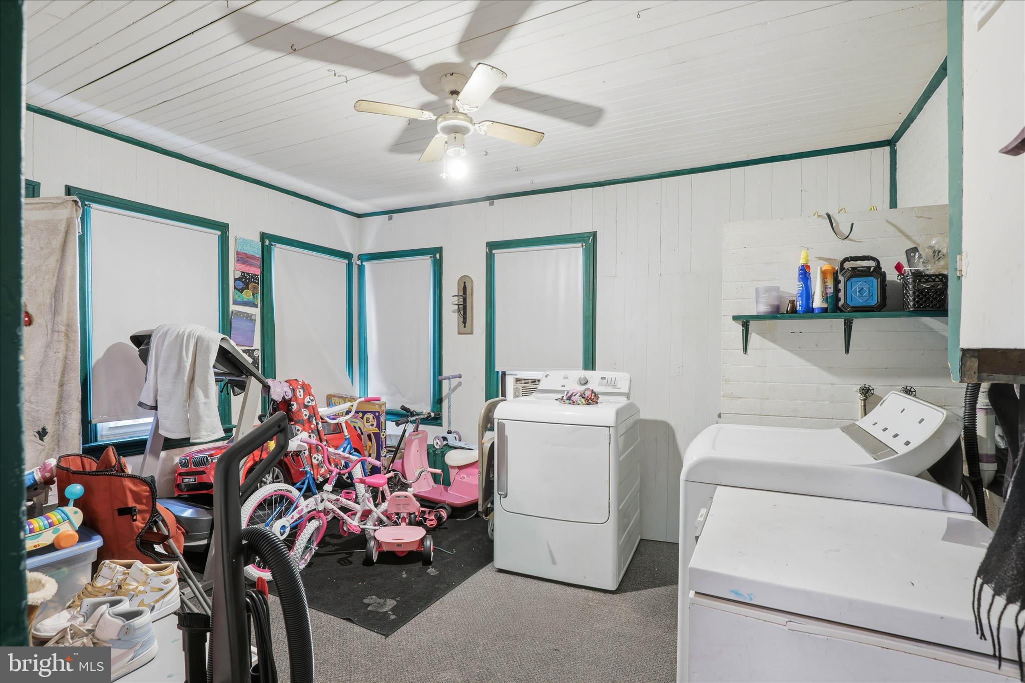 LEBANON CITY - Residential