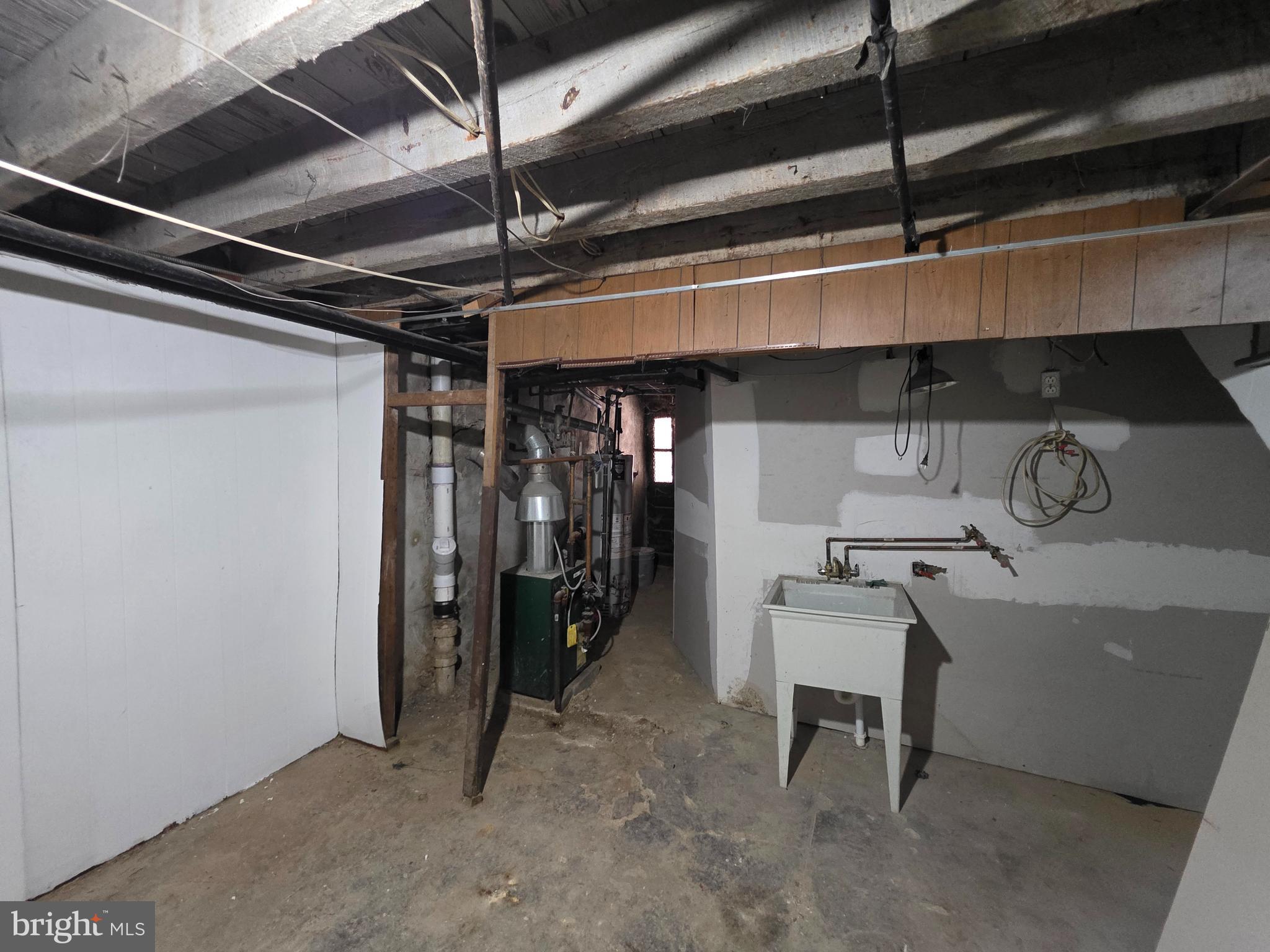 WEST OAK LANE - Residential