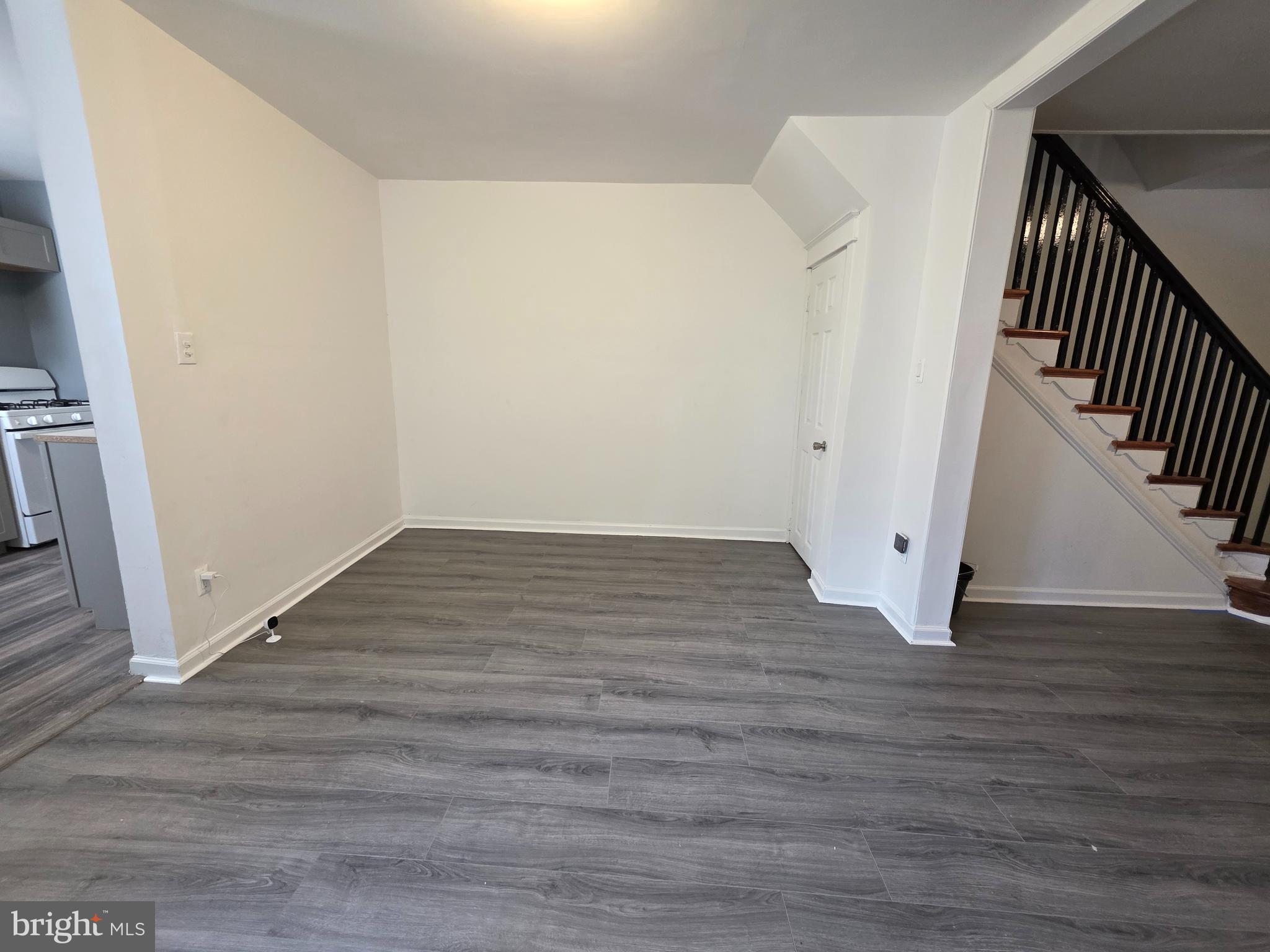 WEST OAK LANE - Residential