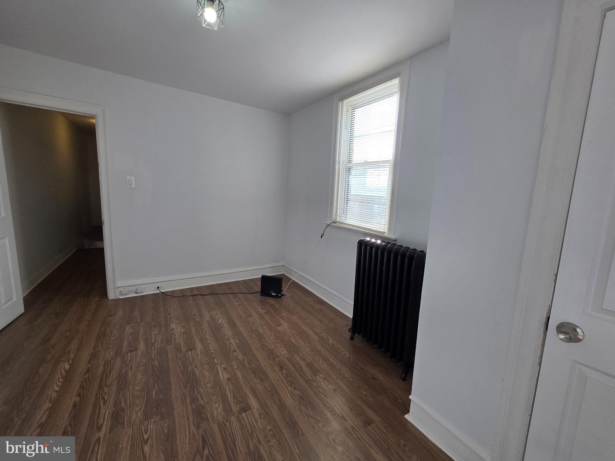 WEST OAK LANE - Residential