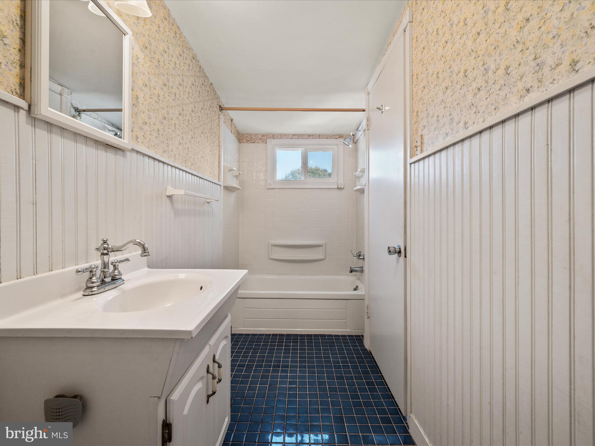 NONE AVAILABLE - Residential Income