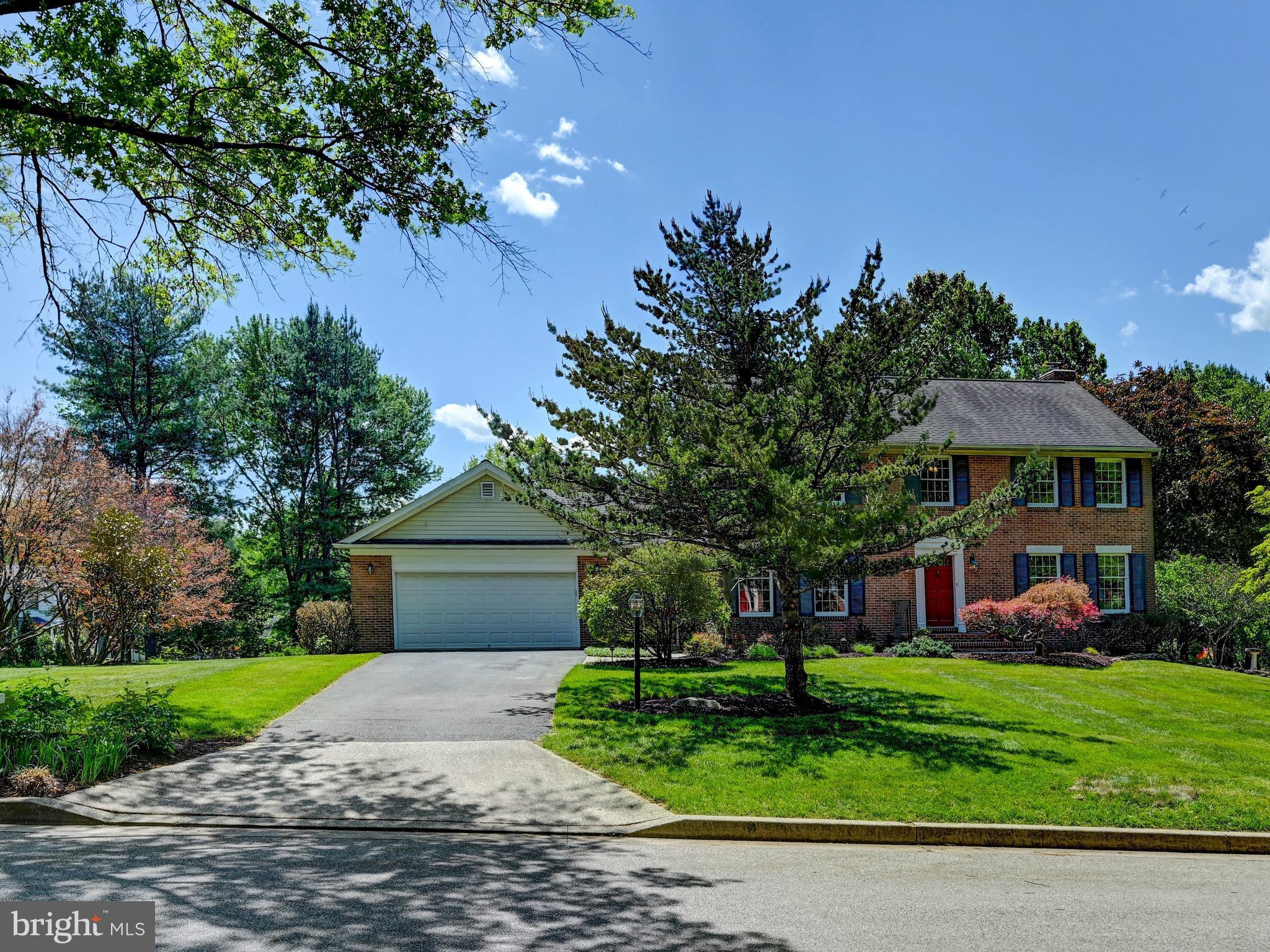 GRAY ROCK FARM - Residential