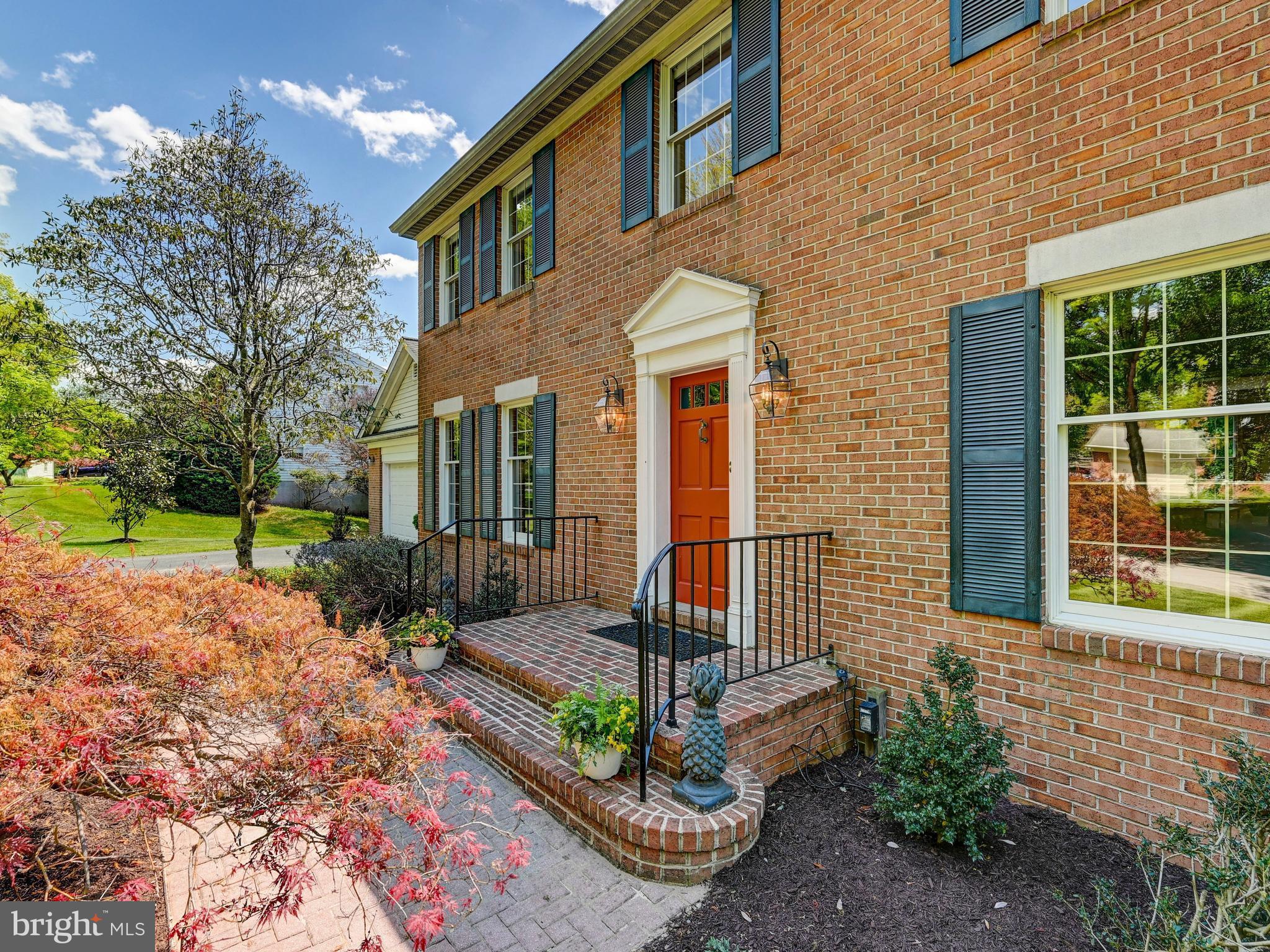GRAY ROCK FARM - Residential