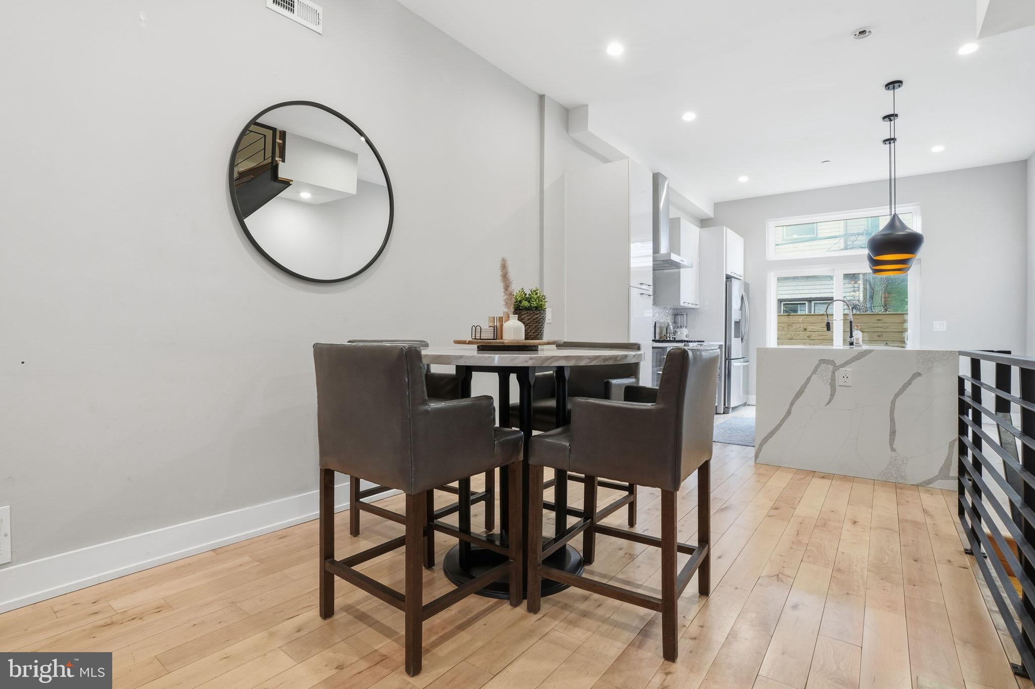 GRAYS FERRY - Residential