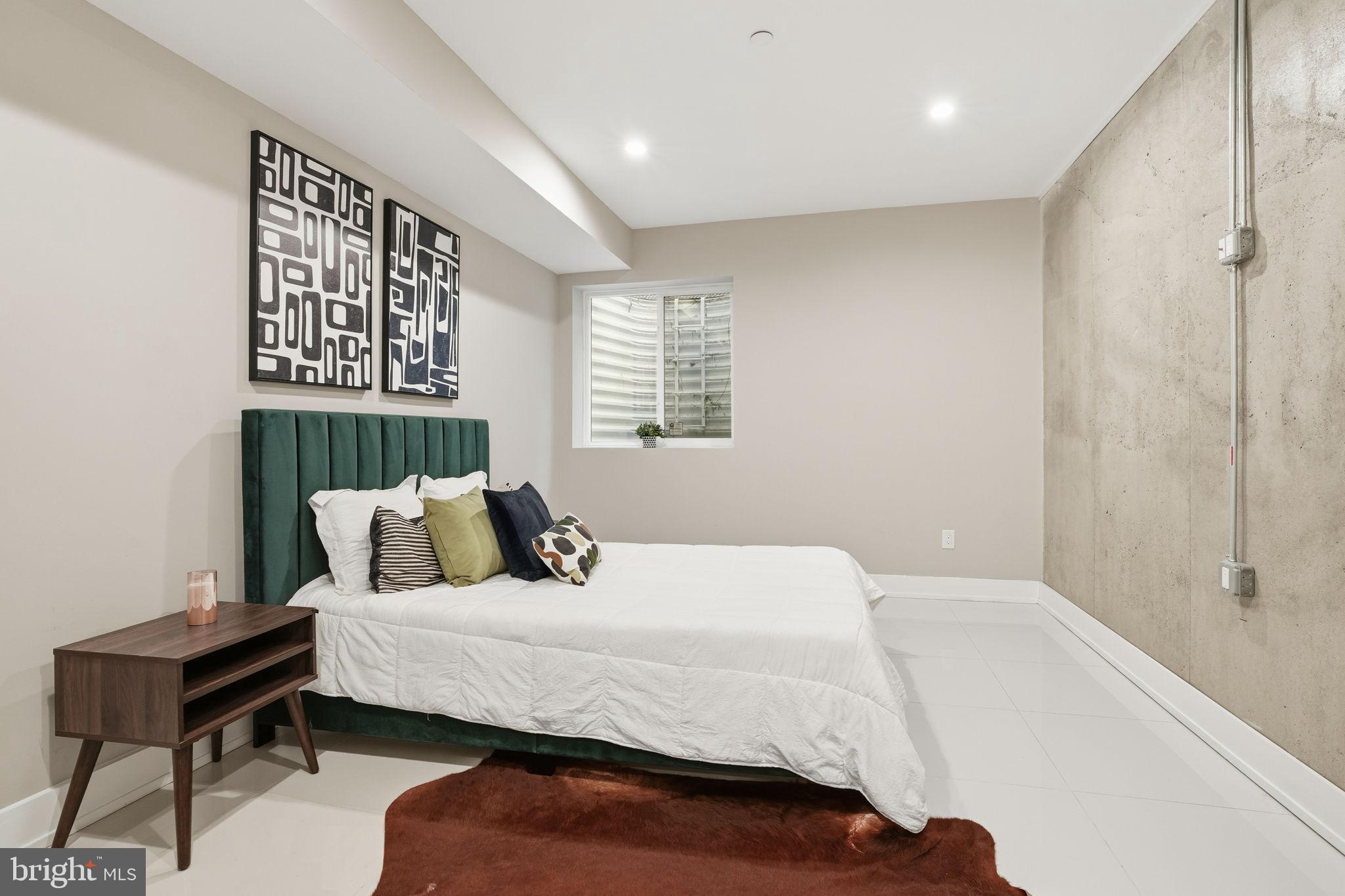 GRAYS FERRY - Residential