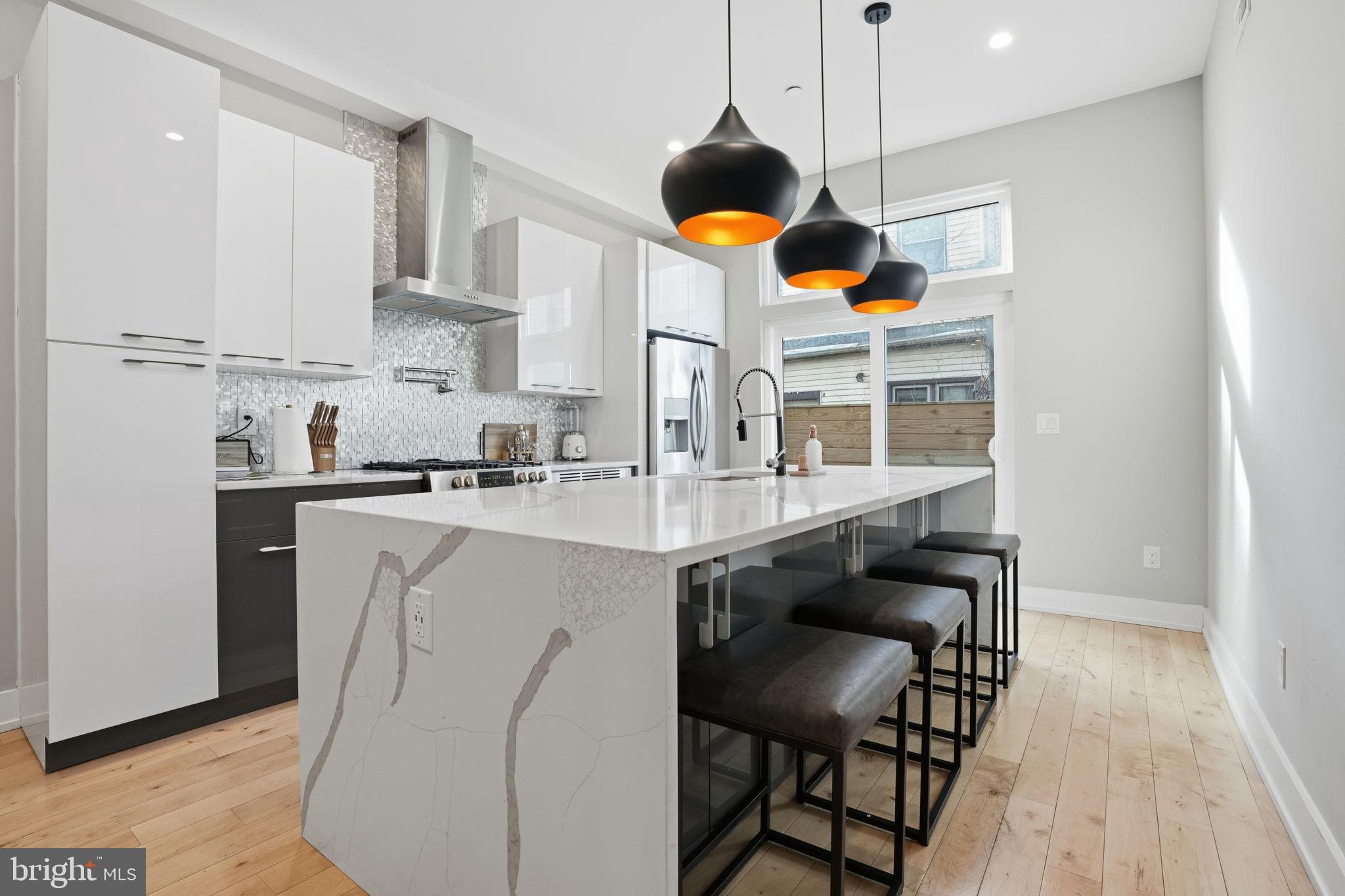 GRAYS FERRY - Residential