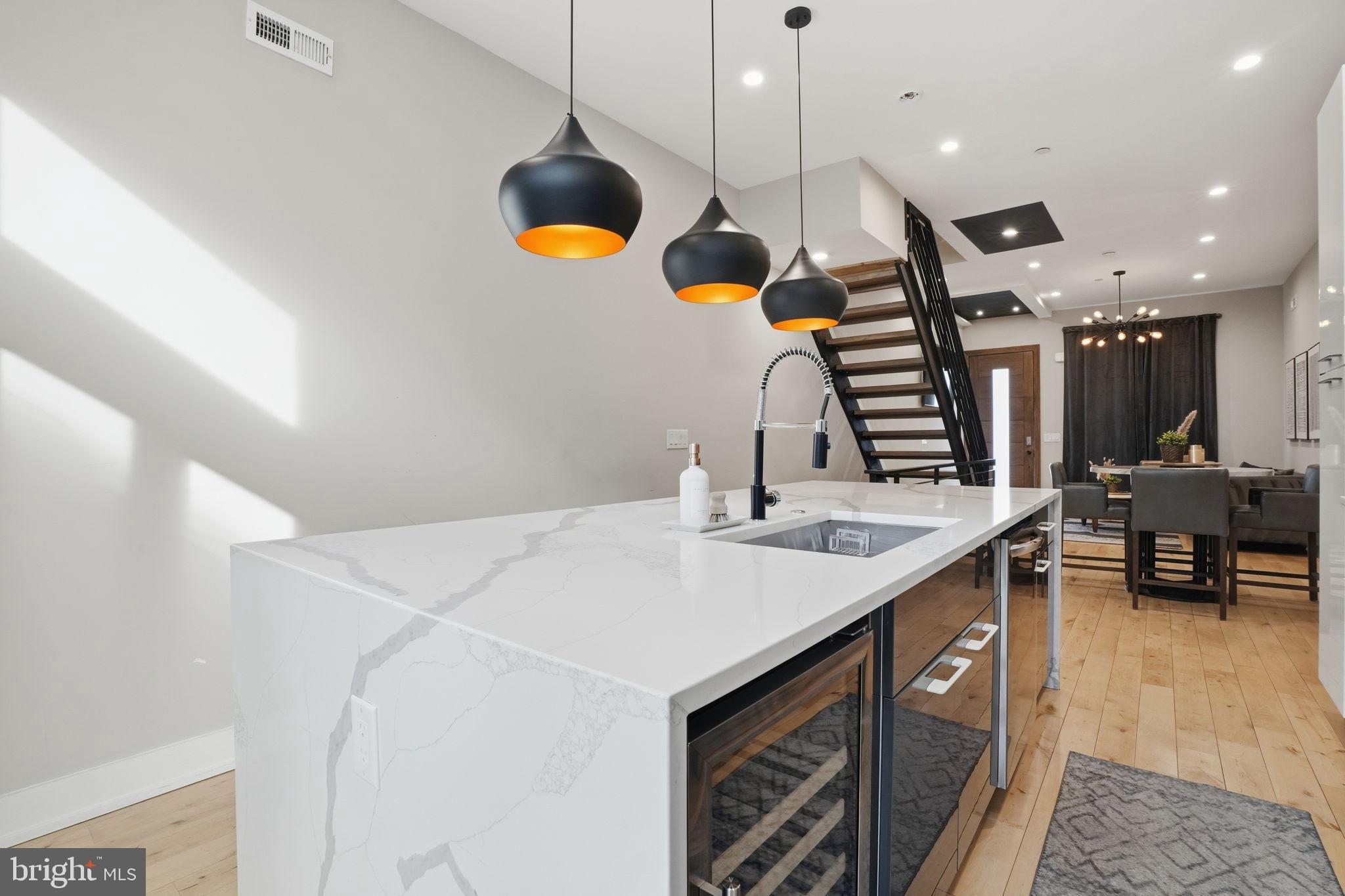 GRAYS FERRY - Residential