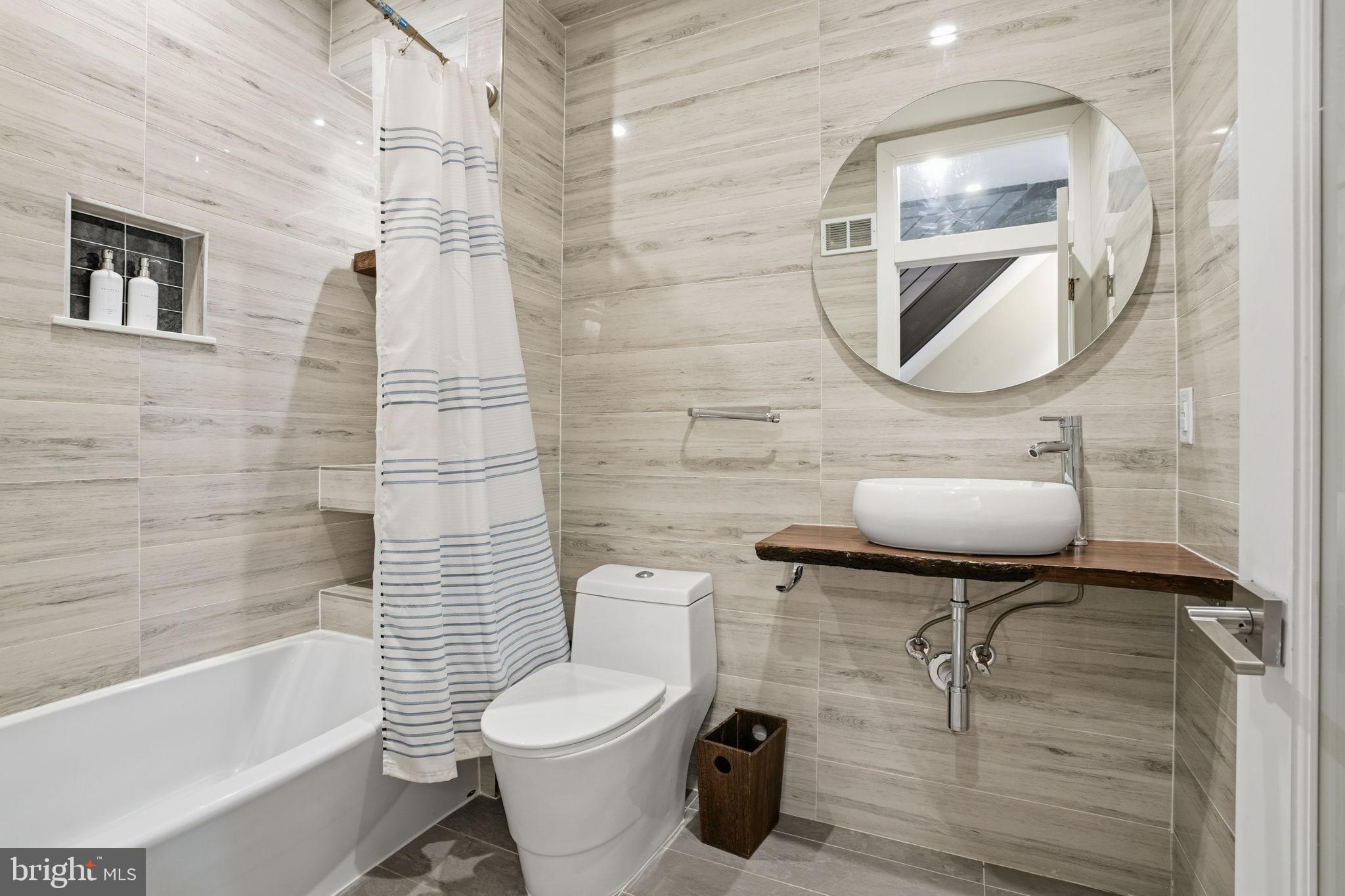 GRAYS FERRY - Residential