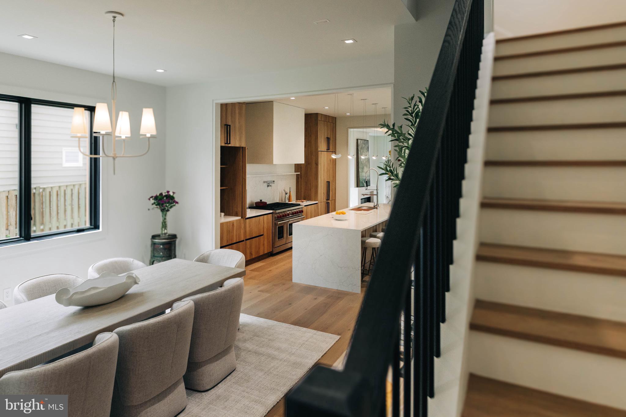 ELLISON HEIGHTS - Residential