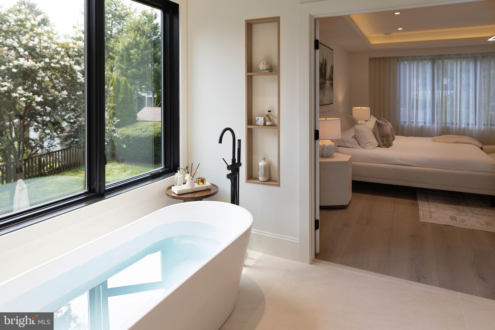 ELLISON HEIGHTS - Residential