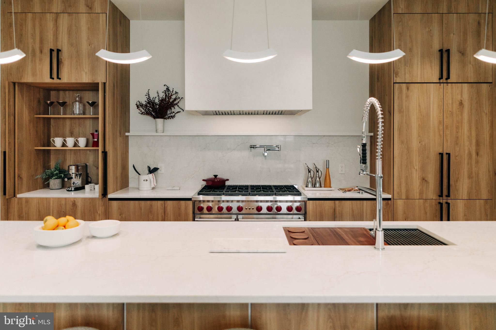 ELLISON HEIGHTS - Residential