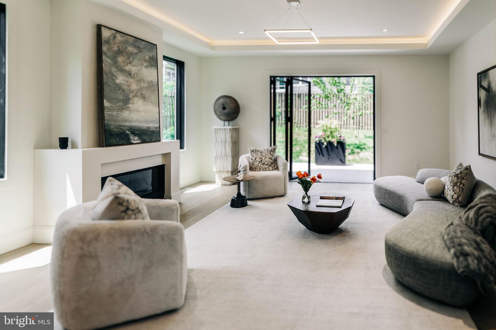 ELLISON HEIGHTS - Residential