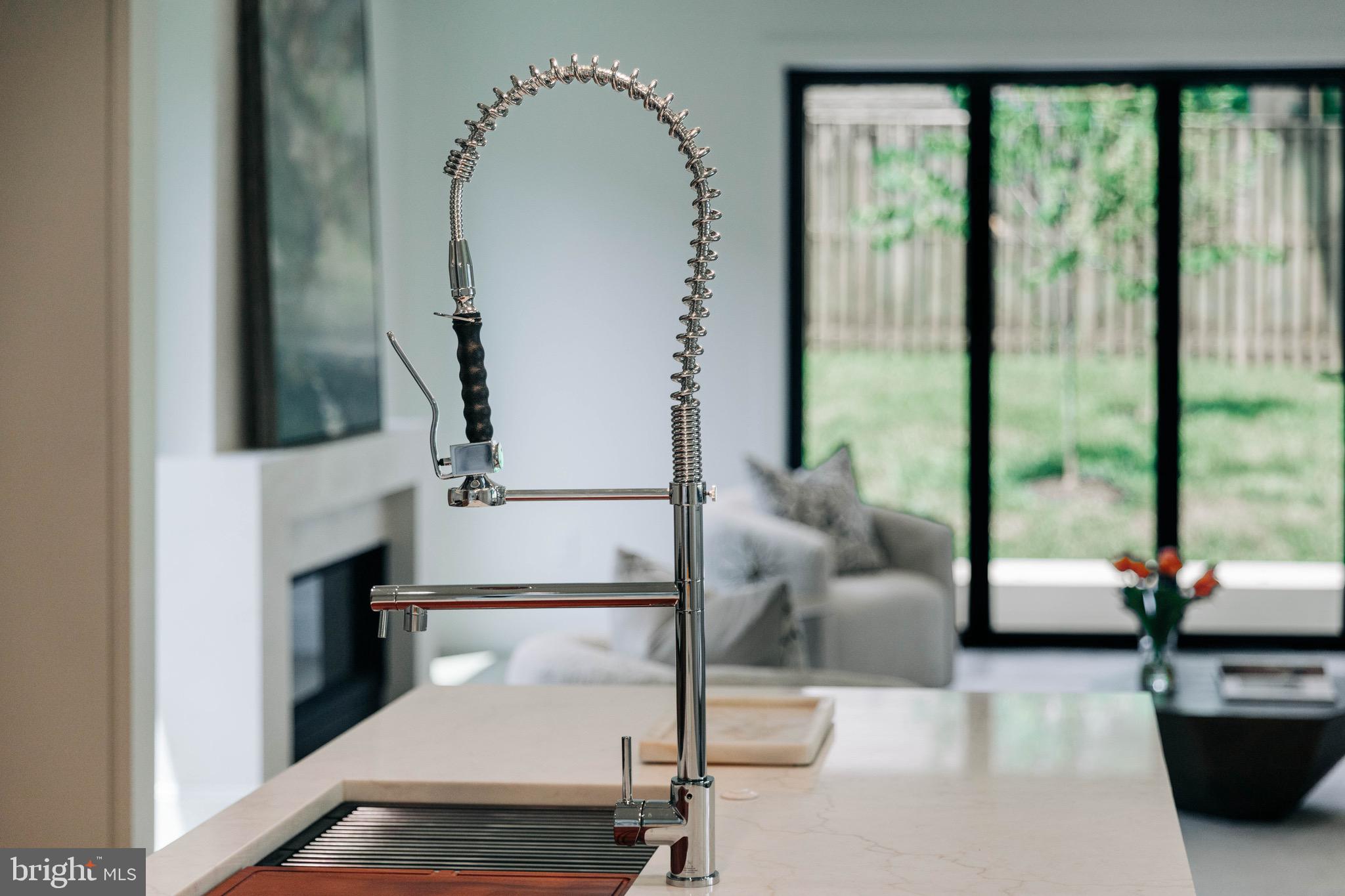 ELLISON HEIGHTS - Residential