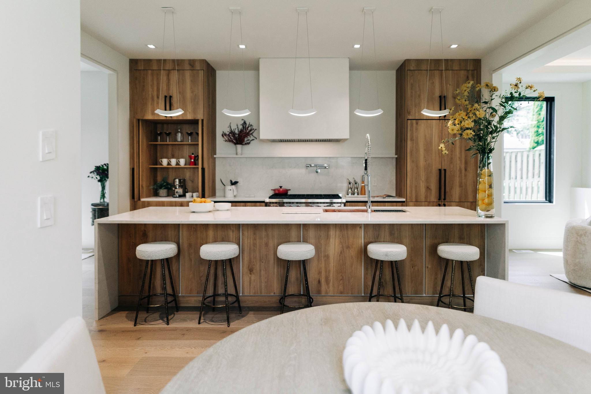 ELLISON HEIGHTS - Residential