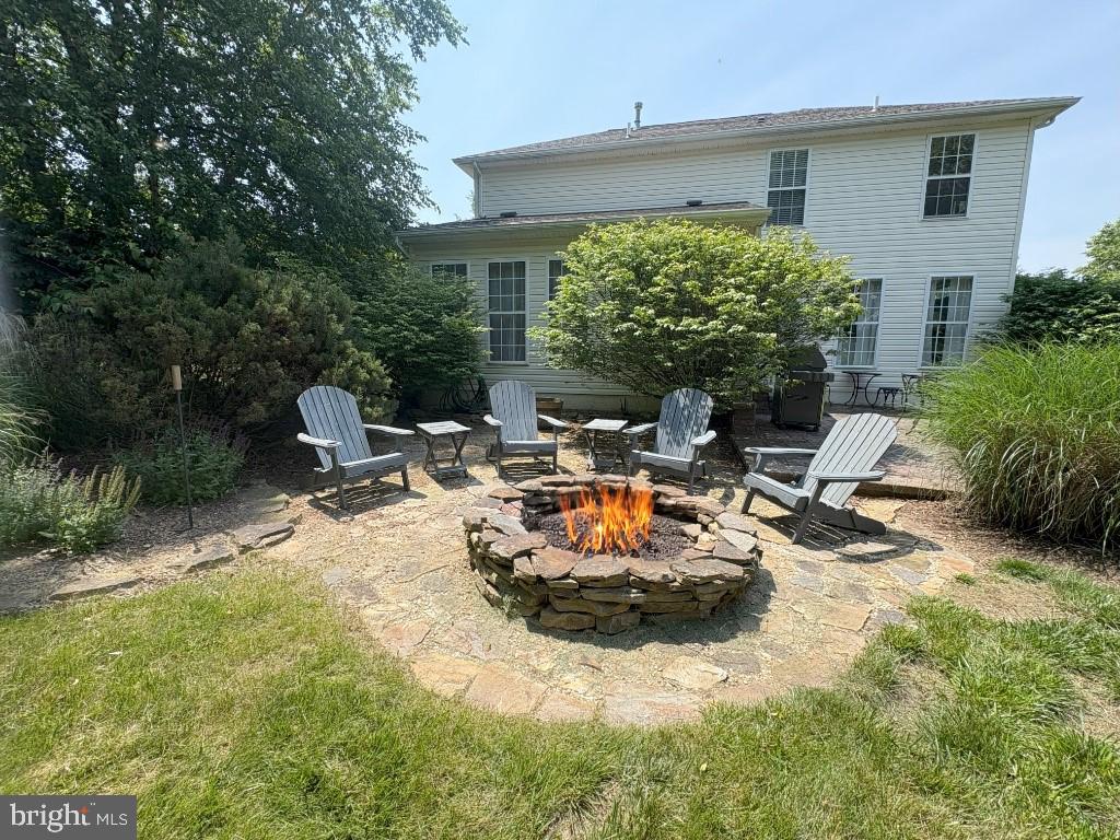 231 FLAGSTONE CIRCLE