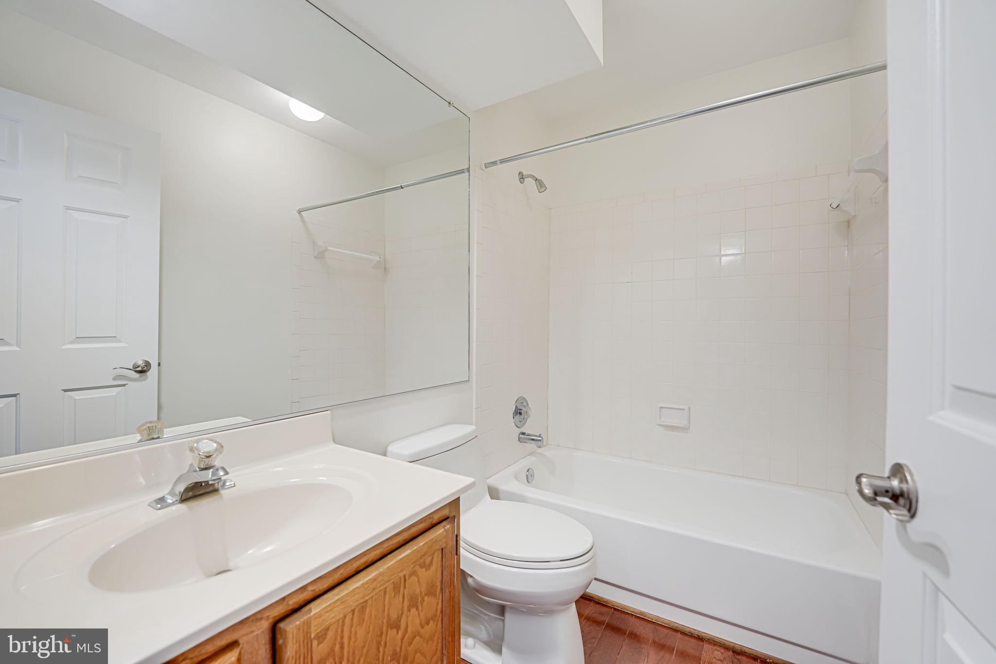 STRATFORD GLEN - Residential