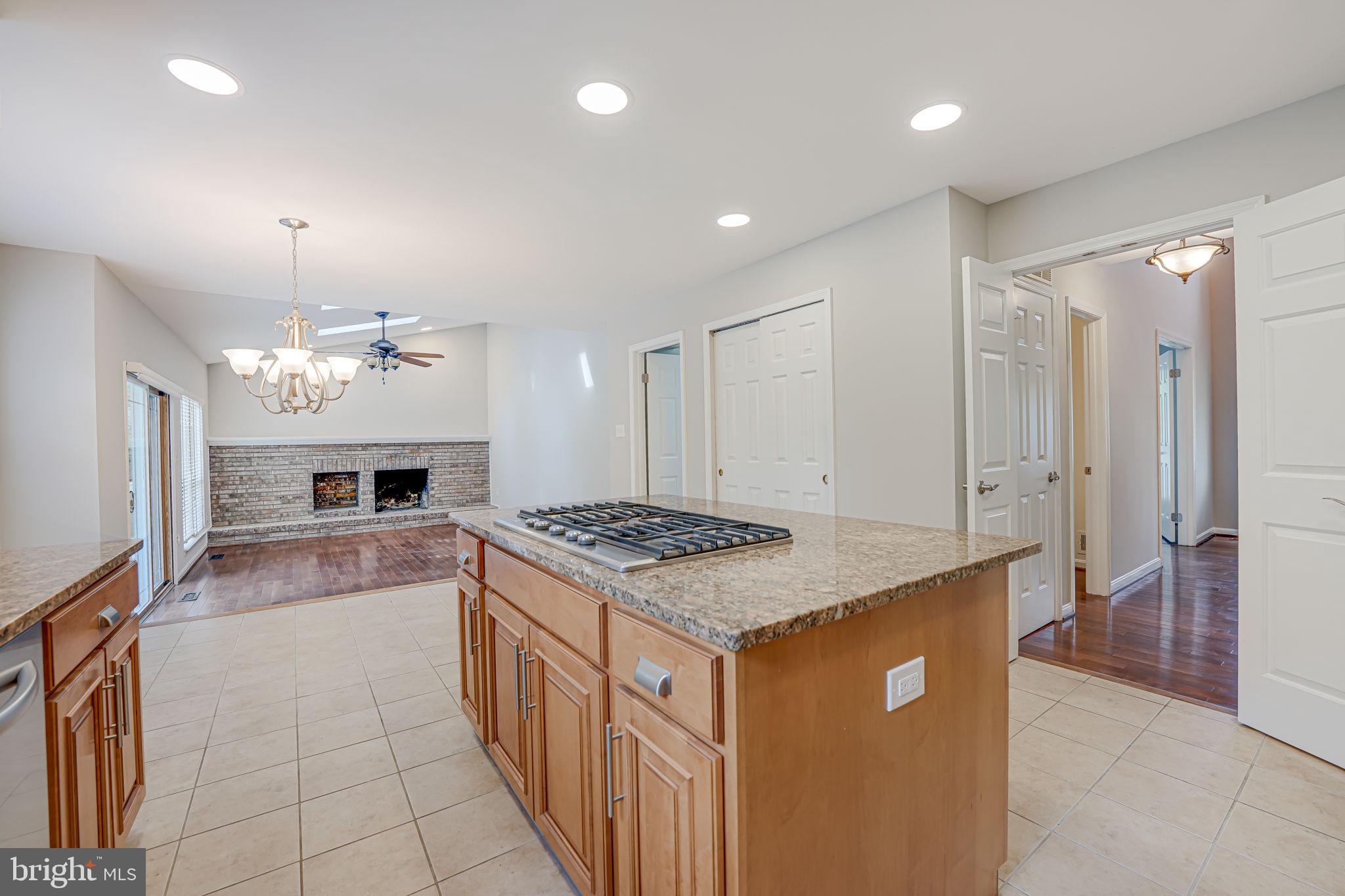 STRATFORD GLEN - Residential