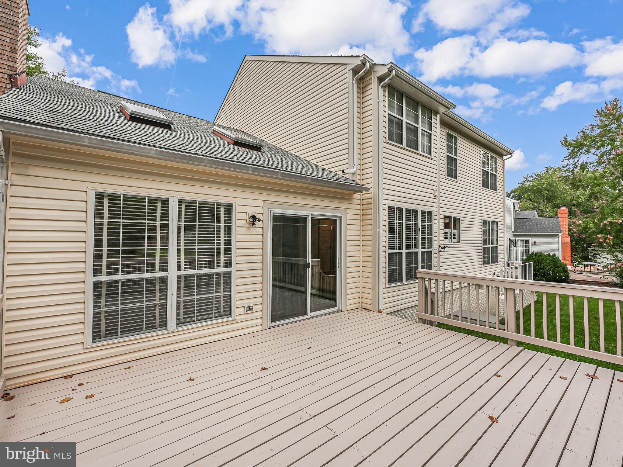 STRATFORD GLEN - Residential