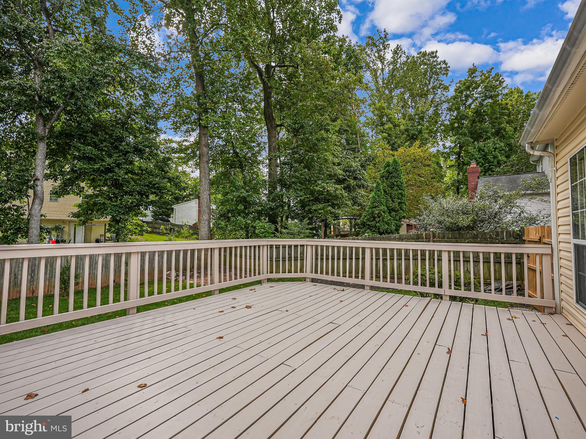 STRATFORD GLEN - Residential