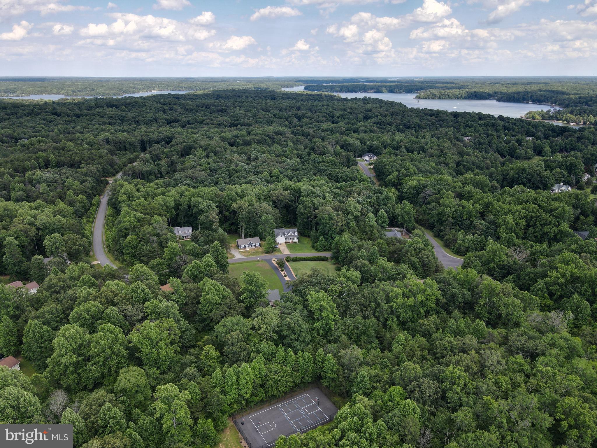 WYNDEMERE - Residential