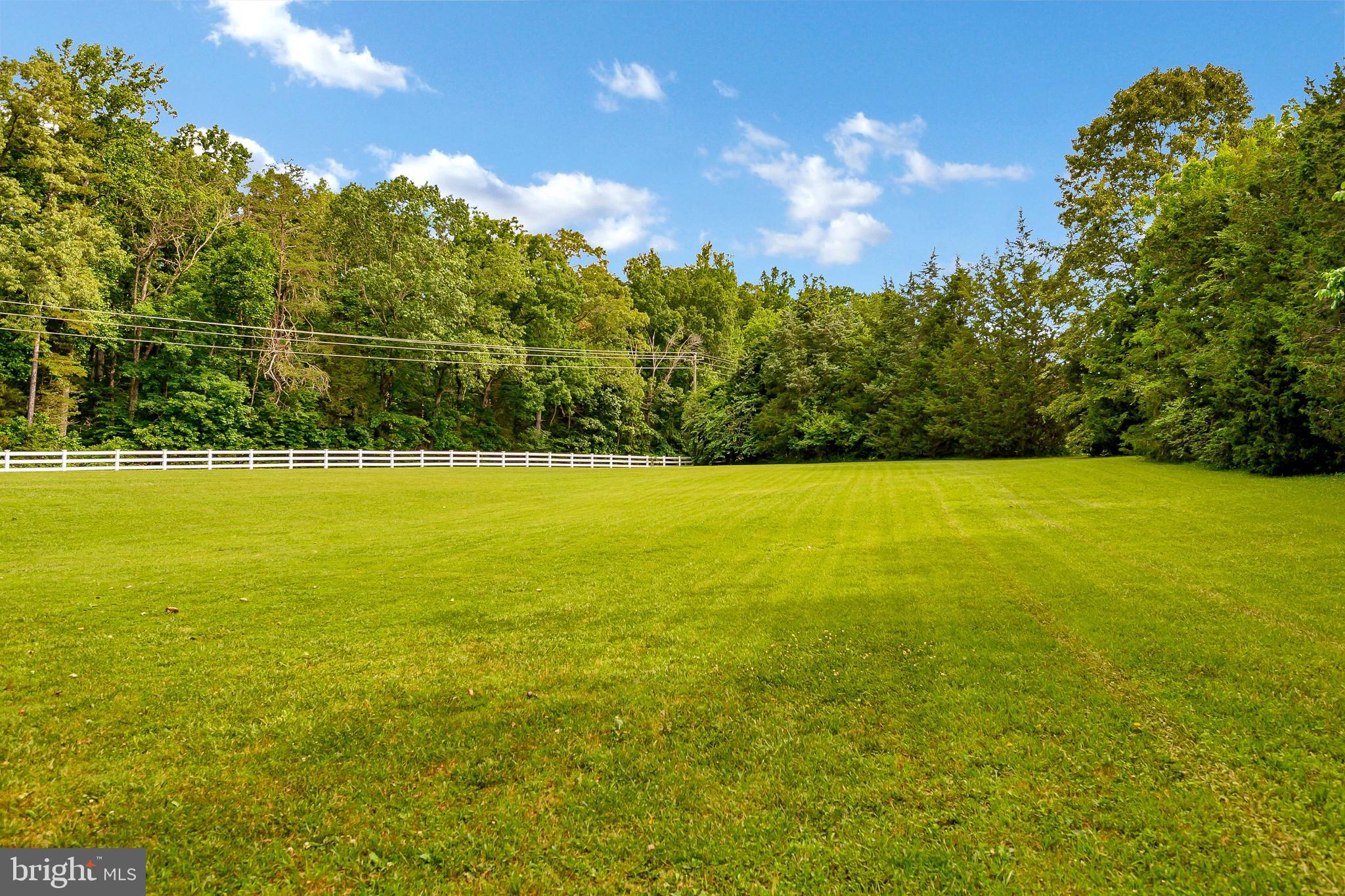 WYNDEMERE - Residential