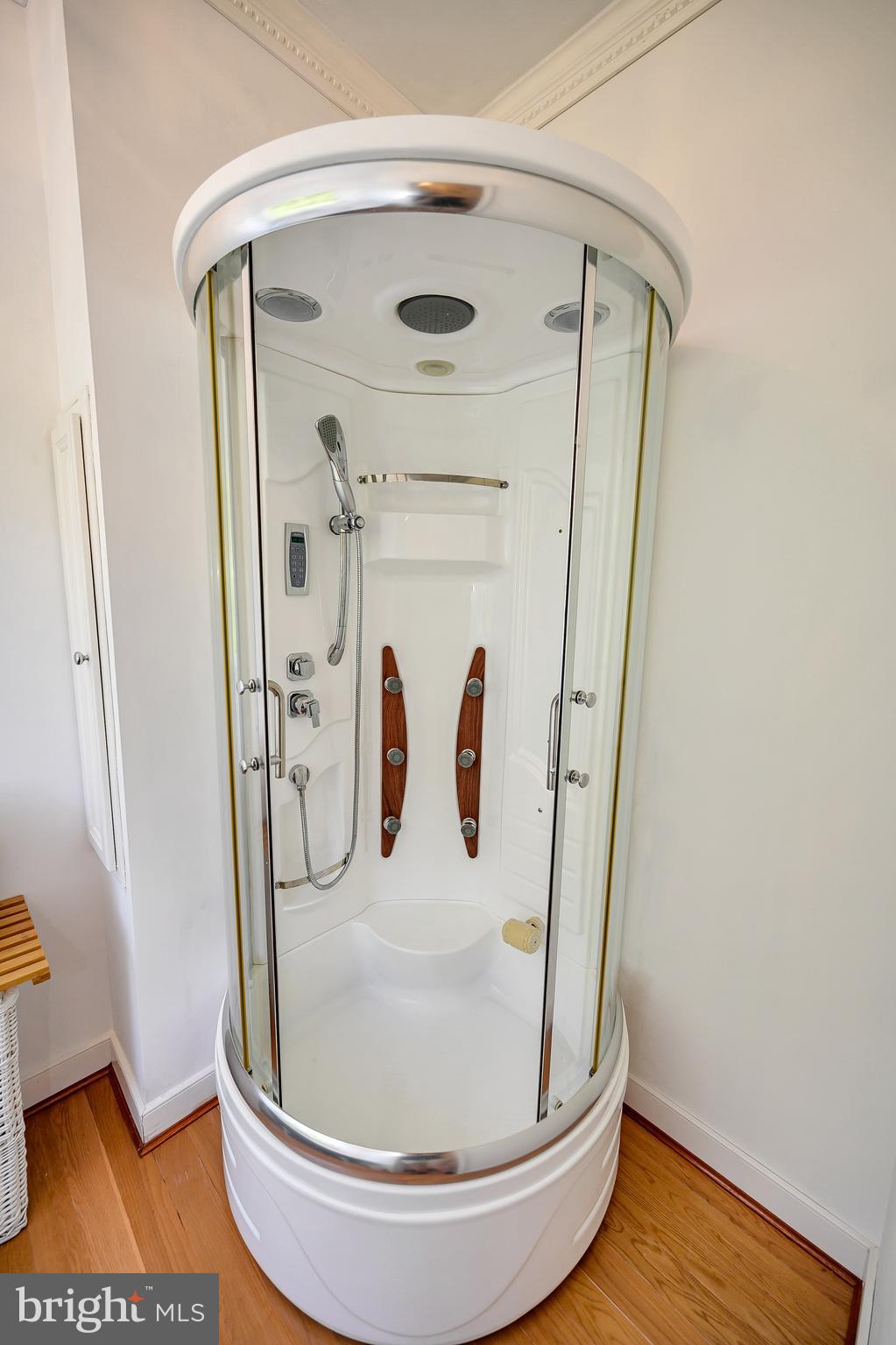 WYNDEMERE - Residential