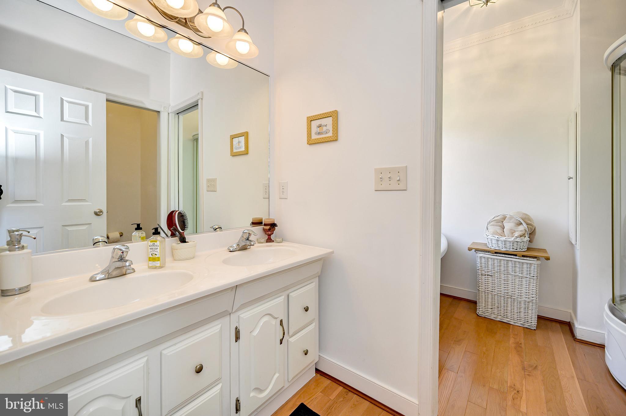 WYNDEMERE - Residential