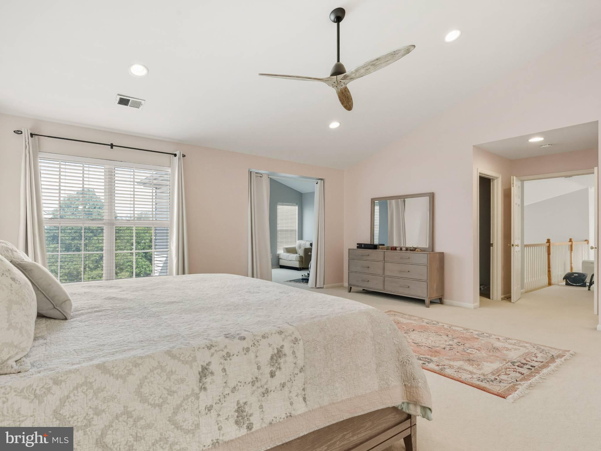 KINGS CROSSING - Residential Lease