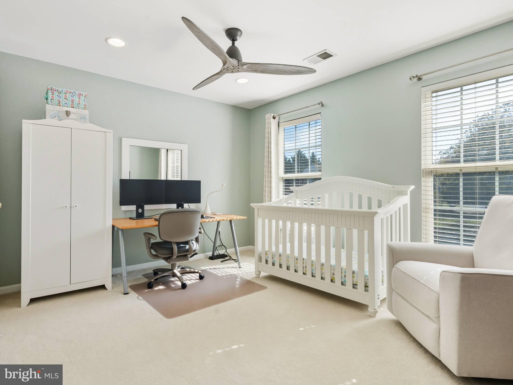 KINGS CROSSING - Residential Lease