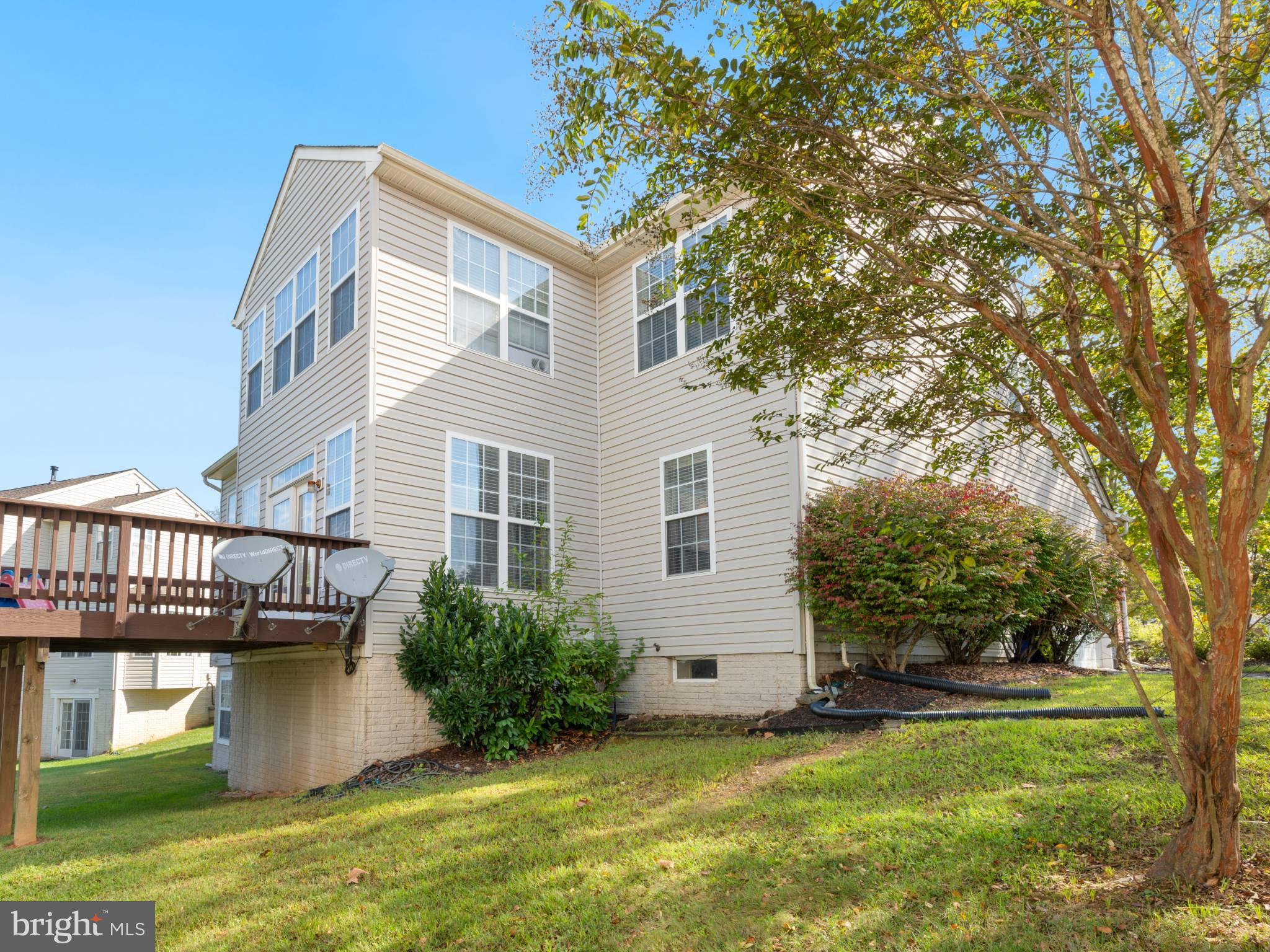 KINGS CROSSING - Residential Lease