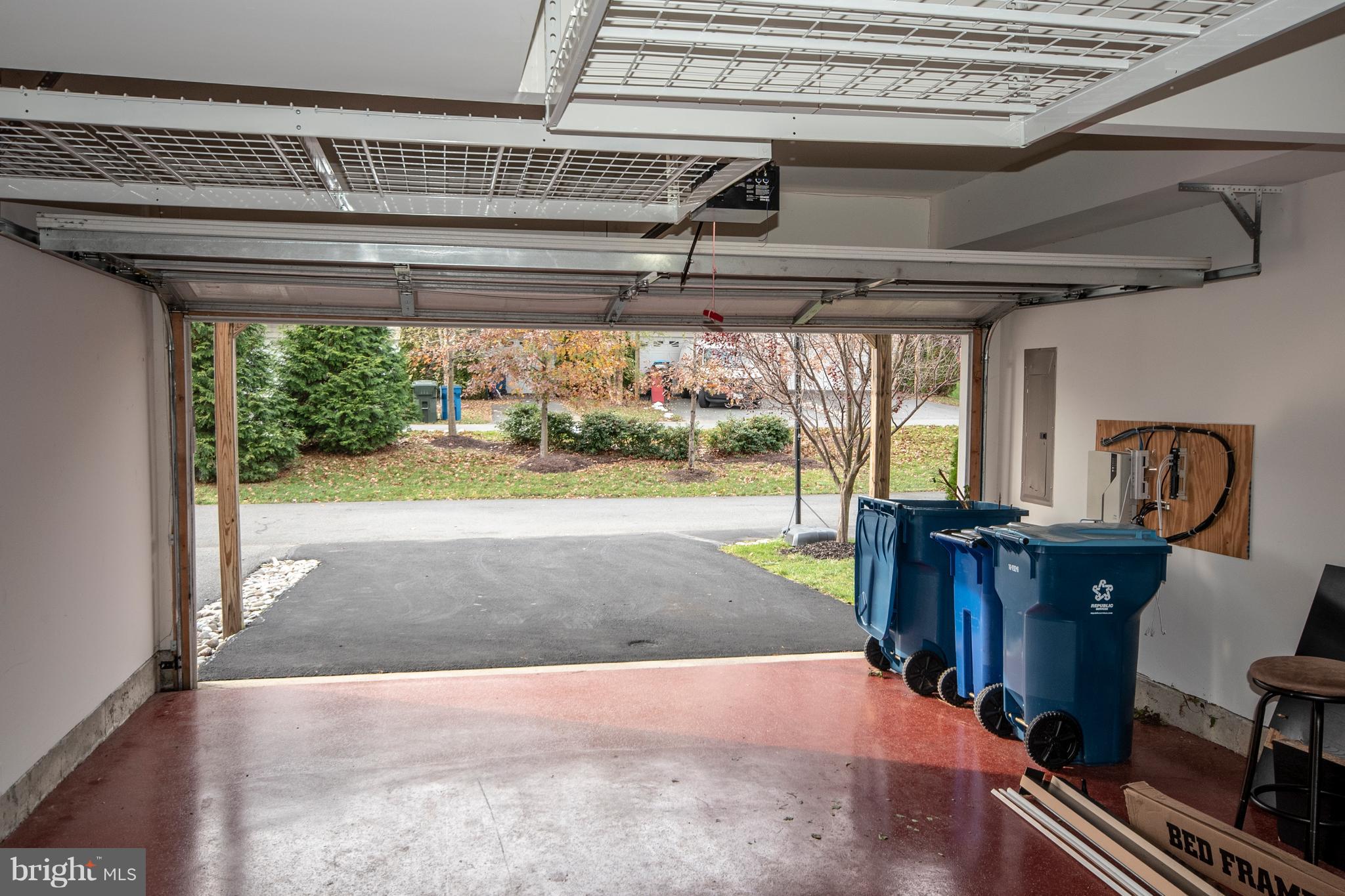 LOUDOUN VALLEY ESTATES 2 - Residential Lease