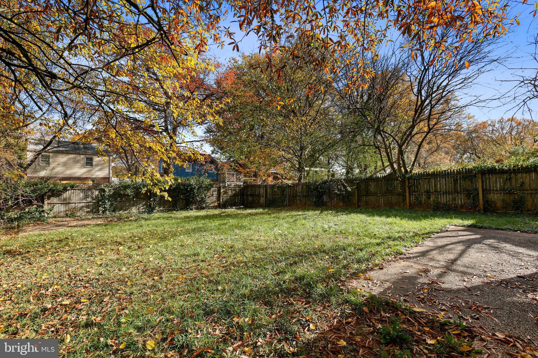 HOLLYWOOD - Residential