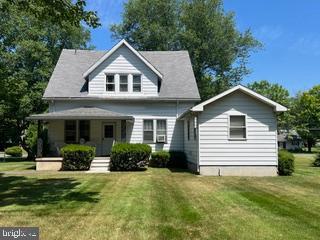 EAST STROUDSBURG - Residential