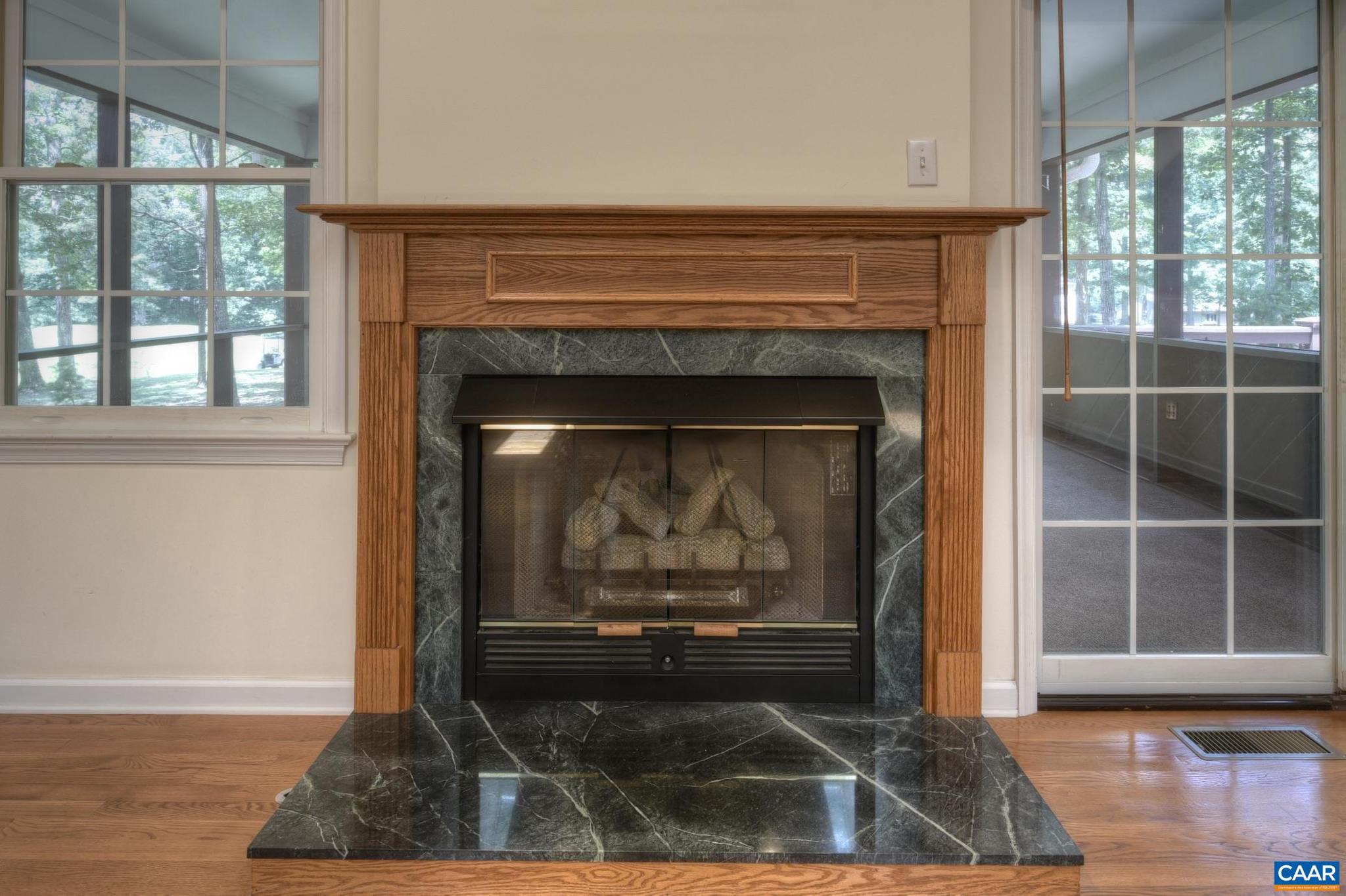 LAKE MONTICELLO - Residential