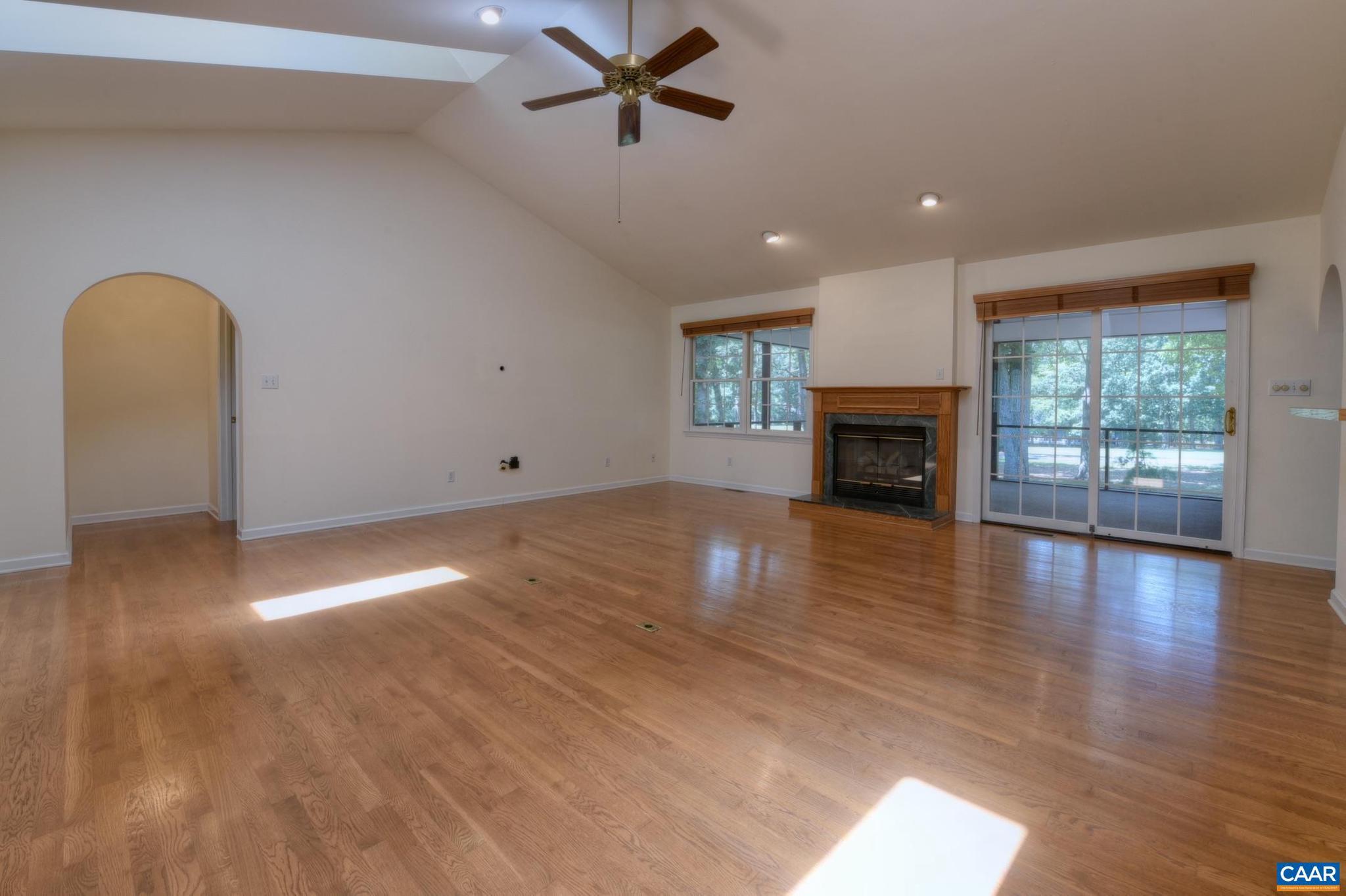 LAKE MONTICELLO - Residential