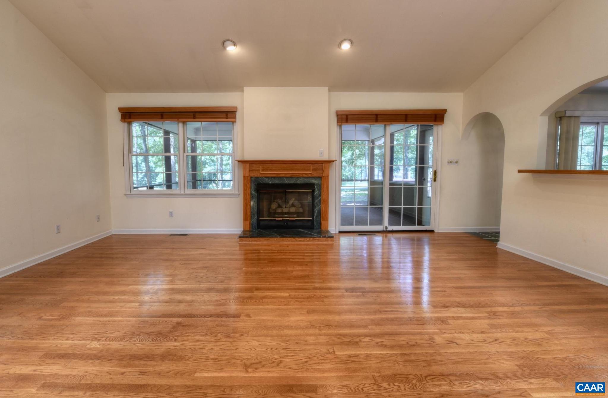 LAKE MONTICELLO - Residential