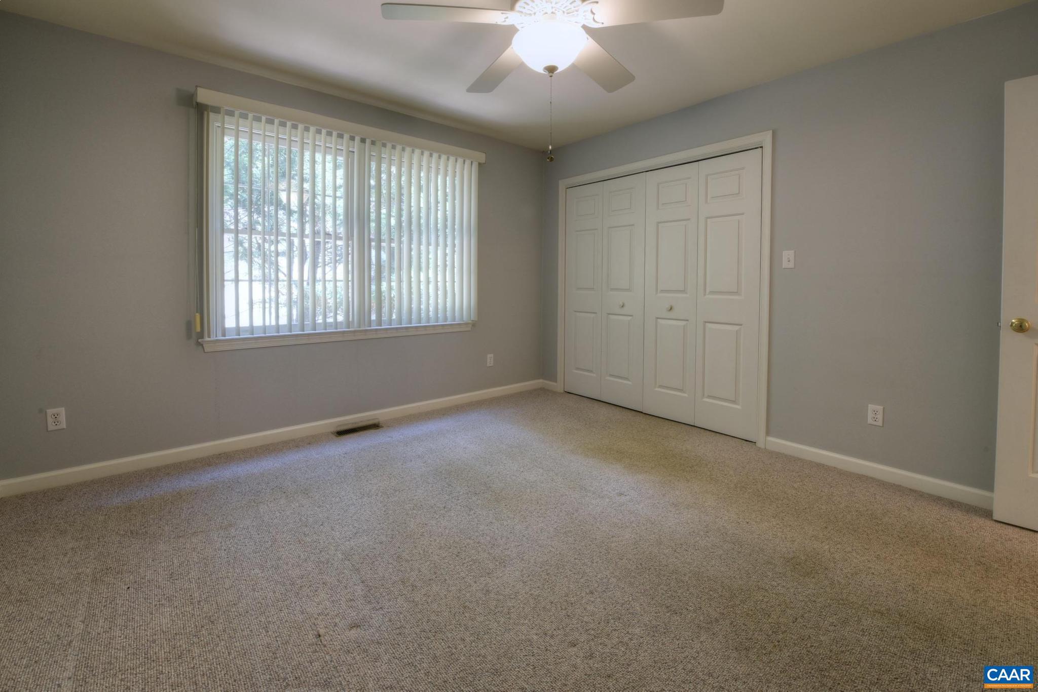 LAKE MONTICELLO - Residential