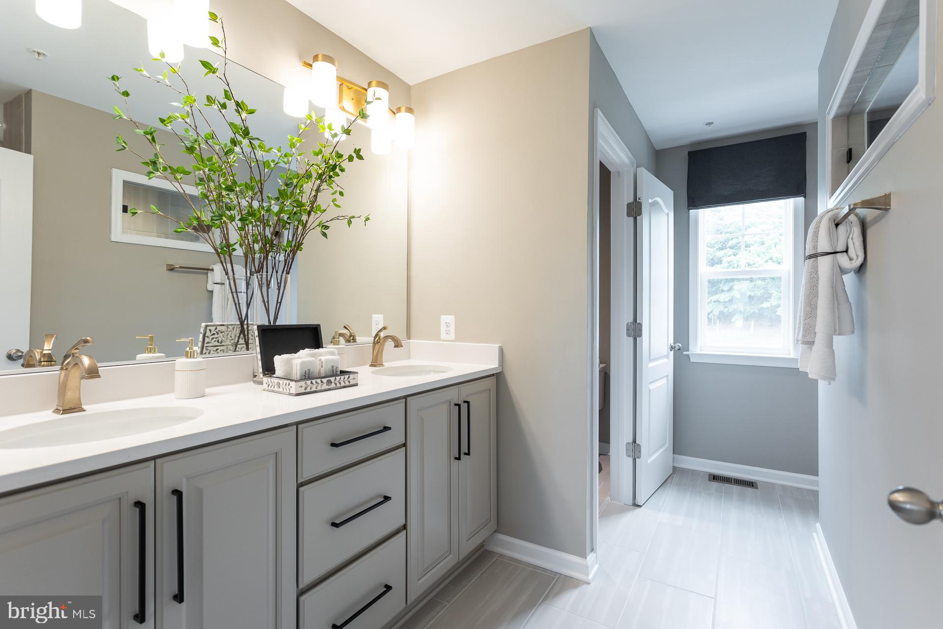 HUNTFIELD - Residential