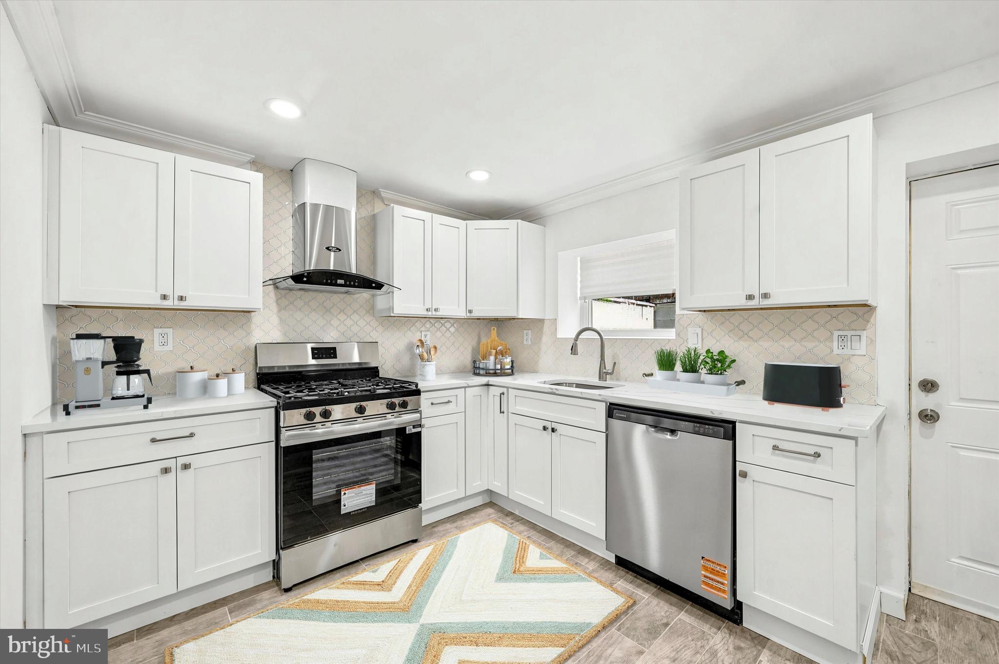 1031 WINTON STREET
