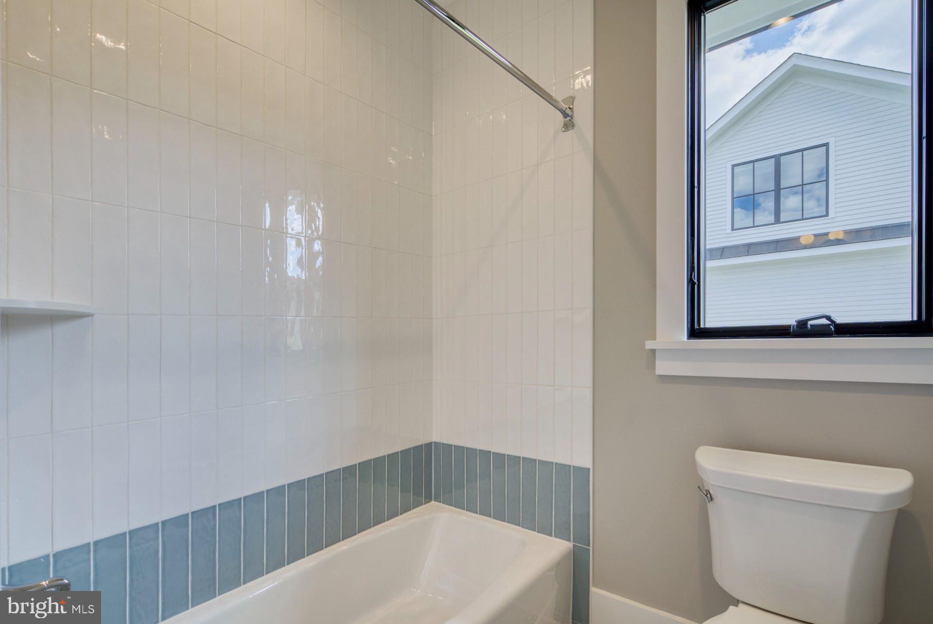 ARLINGTON - Residential